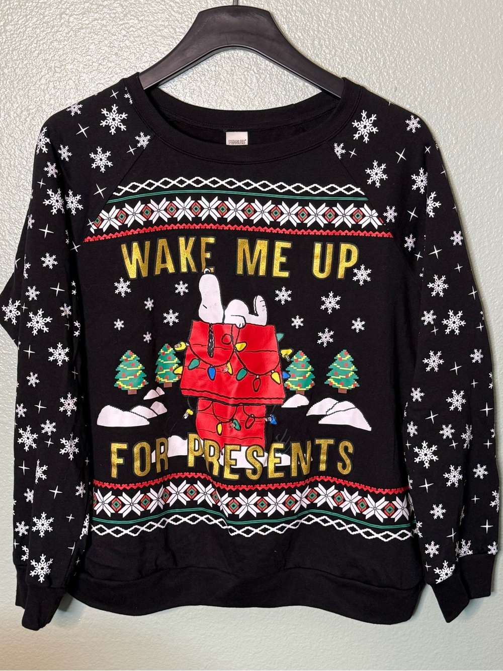 UGLY CHRISTMAS SWEATER - Black 'Wake Me Up For Presents' Holiday Sweatshirt